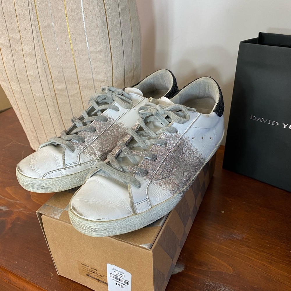 Shoes Golden Goose Superstars Rare and sold out at Neiman Marcus - Picture 11 of 14